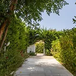 ヴィラ La Collina Di Montegrappa - With Heated Private Pool - With Shared Pool トゥーリエ