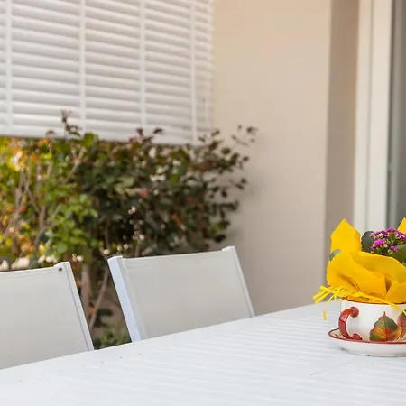 Appart hôtel La Collina Di Montegrappa - With Heated Private Pool - With Shared Pool 4*