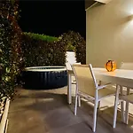 La Collina Di Montegrappa: With Private And Shared Pools Villa