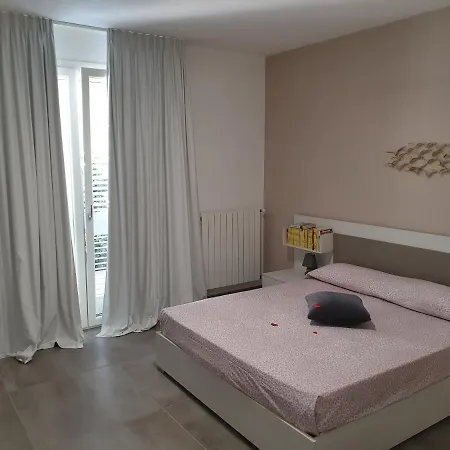 Lägenhetshotell La Collina Di Montegrappa - With Heated Private Pool - With Shared Pool *