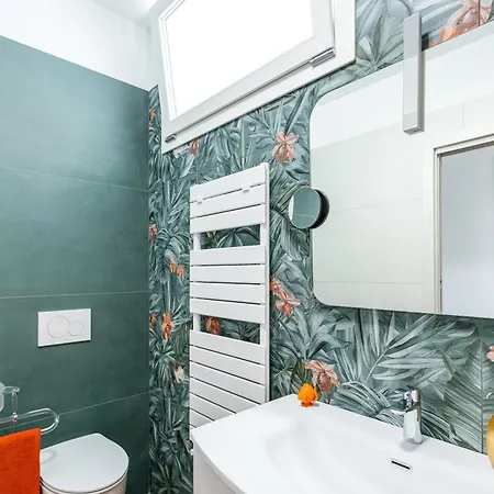 La Collina Di Montegrappa - With Heated Private Pool - With Shared Pool