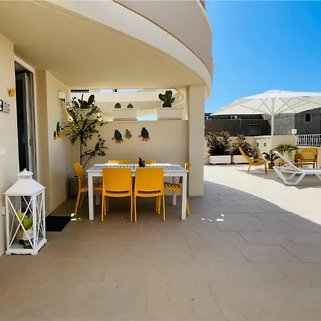 Aparthotel La Collina Di Montegrappa - With Heated Private Pool - With Shared Pool *