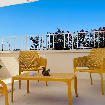 Aparthotel La Collina Di Montegrappa - With Heated Private Pool - With Shared Pool