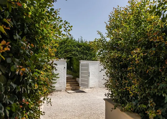 شقة فندقية La Collina Di Montegrappa - With Heated Private Pool - With Shared Pool توليي